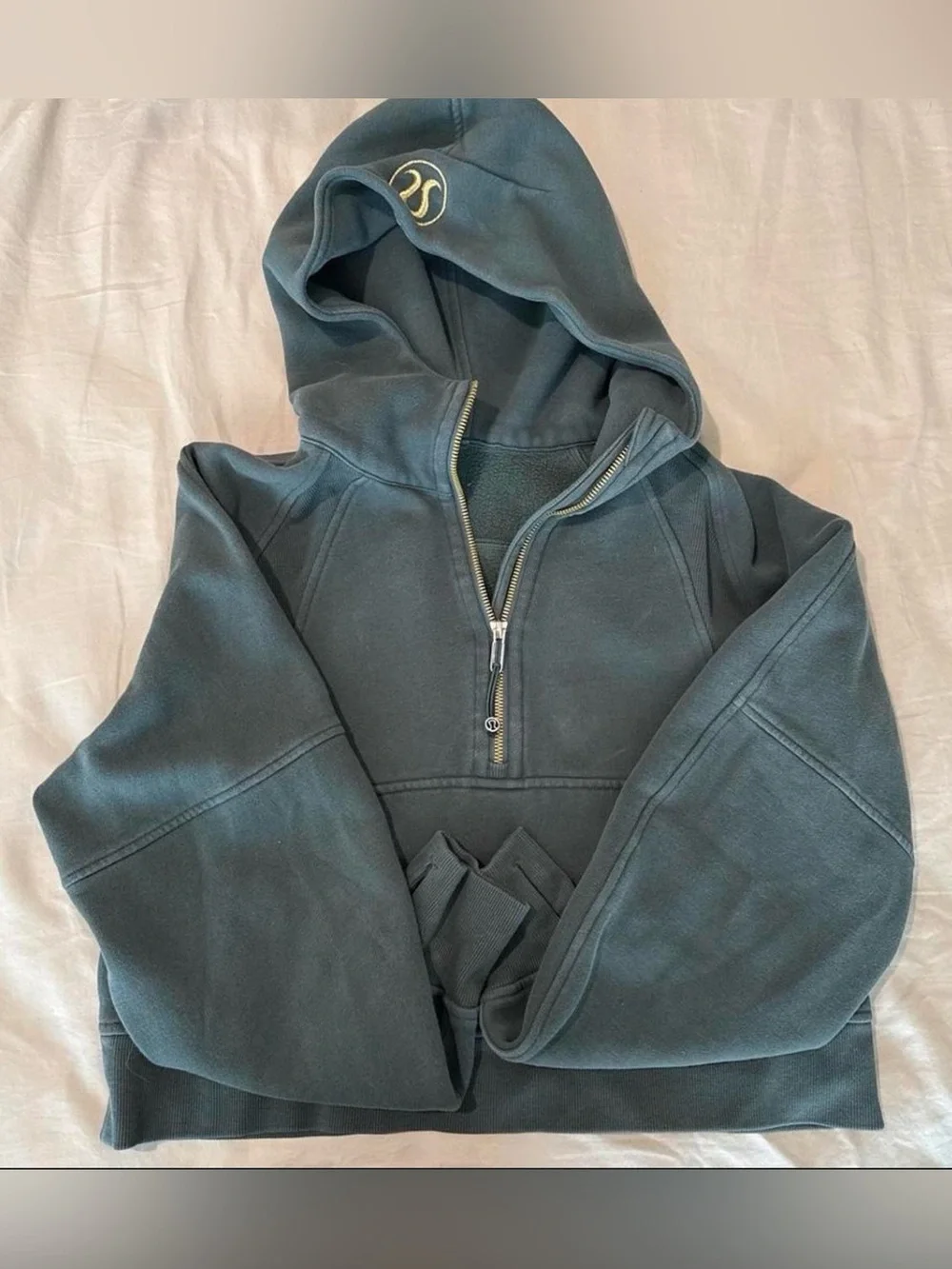 Lululemon Scuba